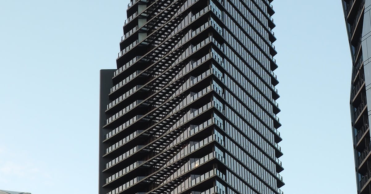 Step-by-Step Guide to Patching Damaged Epoxy Surfaces